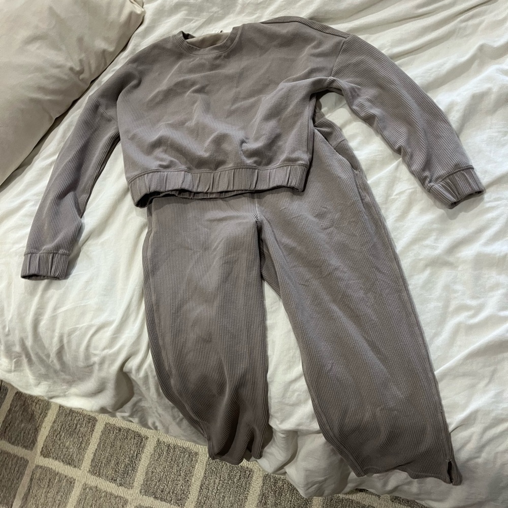 Women's Taupe Lounge Set